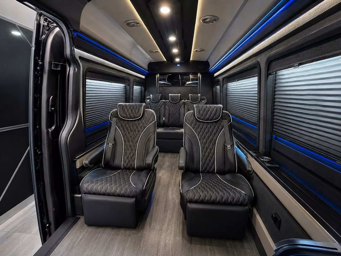 airport transportation for special events sports teams and school groups in fort worth