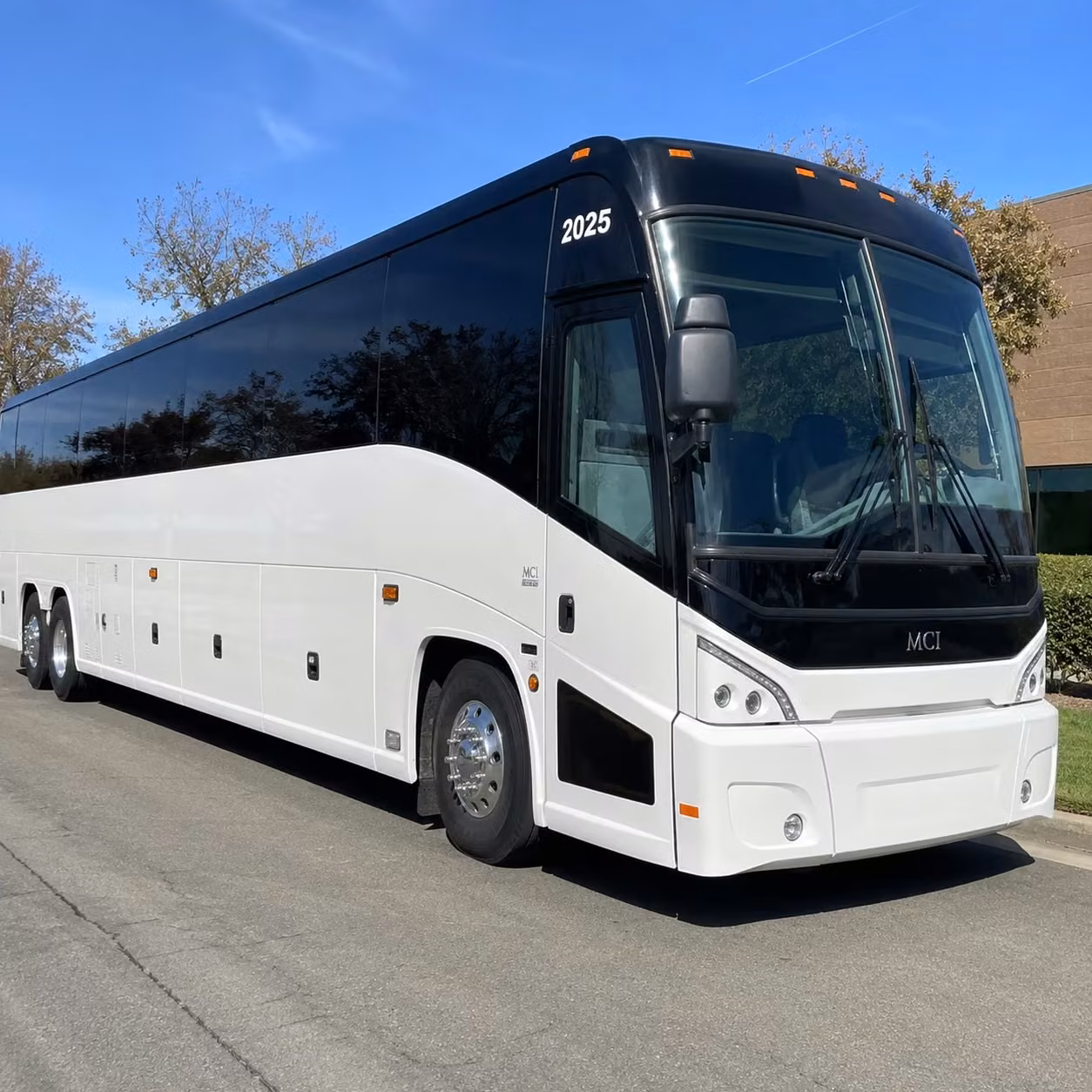 fort worth employee shuttle services that keep your team moving