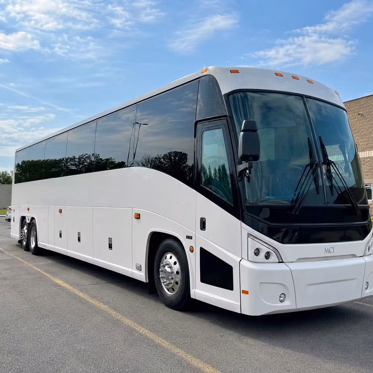 multi day charter bus rentals for fort worth groups traveling across texas
