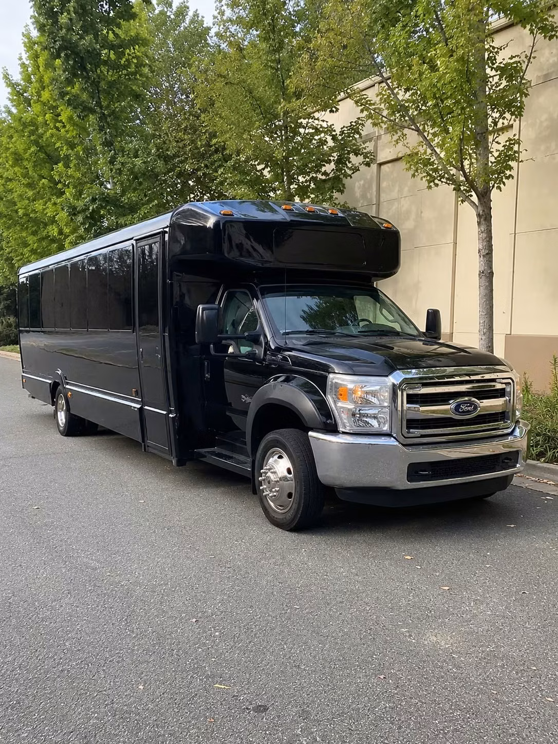 party buses for fort worth prom night that keep the energy going all night long